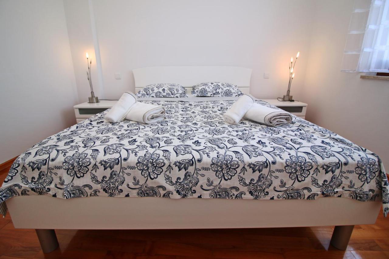 Polo Apartments Rovinj Exterior photo
